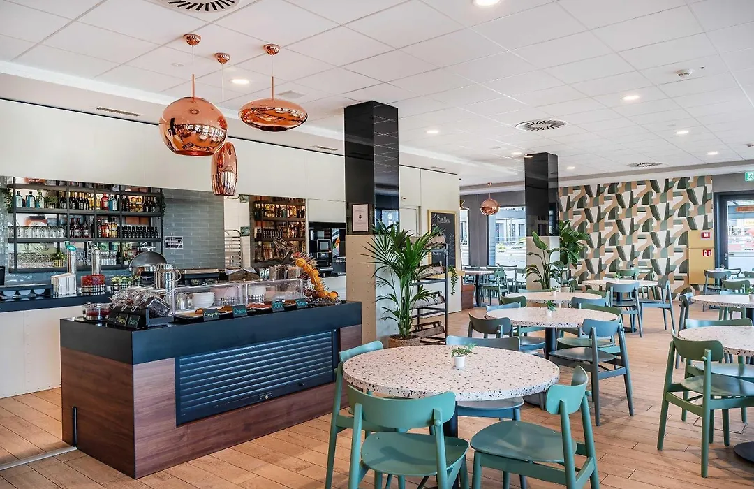 B&B Hotel Zuerich Airport-1