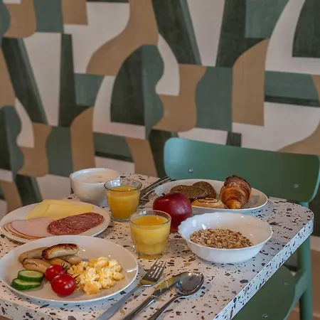 B&B Hotel Zuerich Airport-2